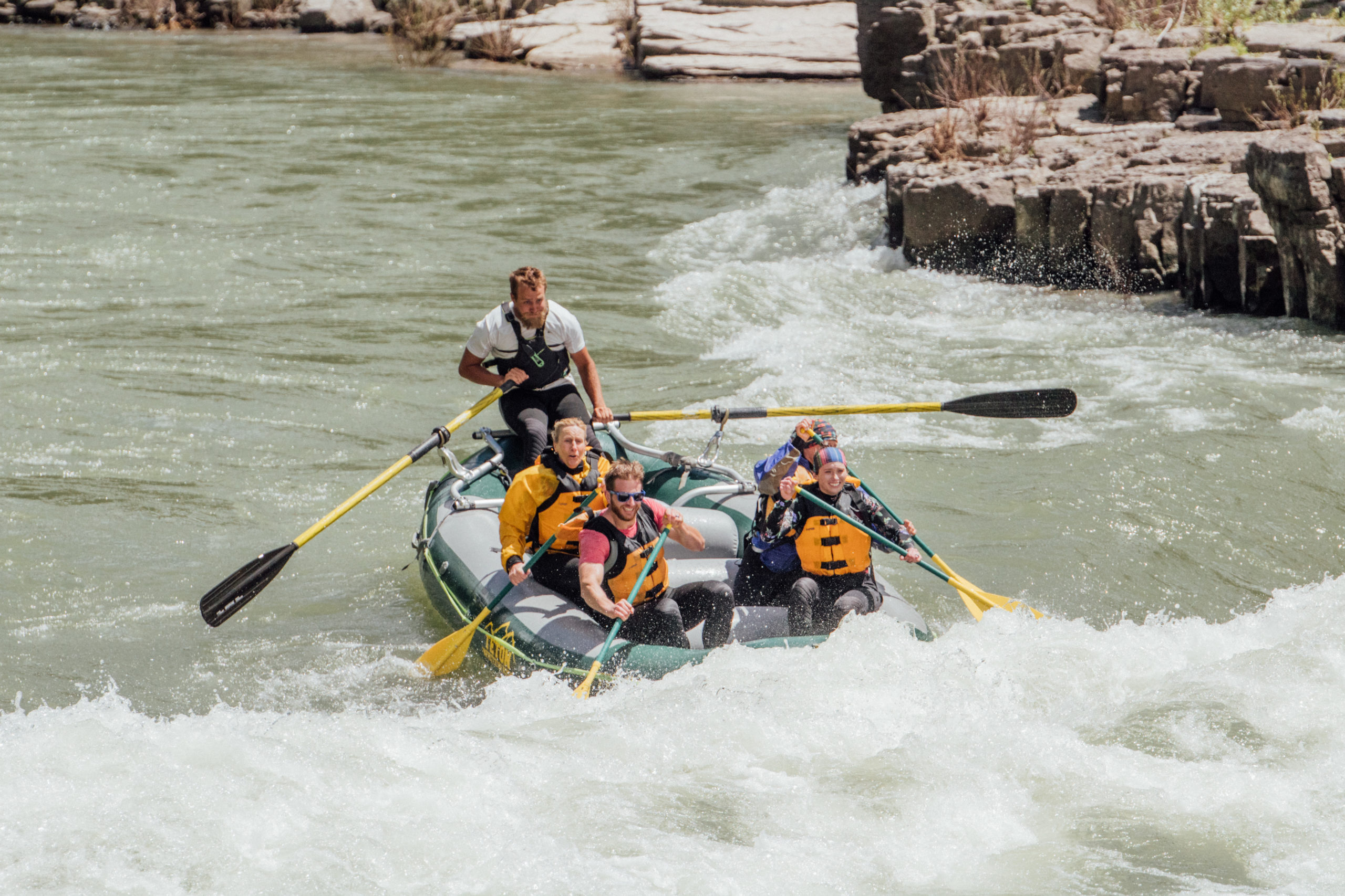 whitewater rafting the snake river in jackson hole